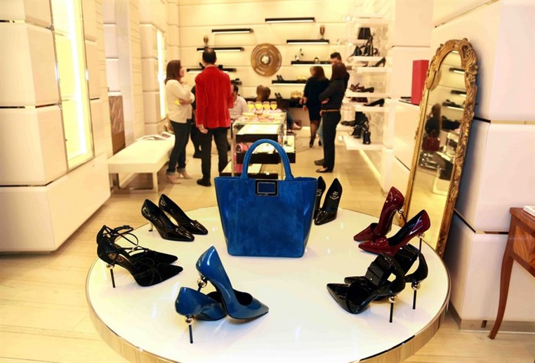 A Day With A Stylist Roger Vivier